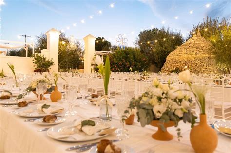 Piatto elegante e colorato di un matrimonio alla Tenuta Montevitolo