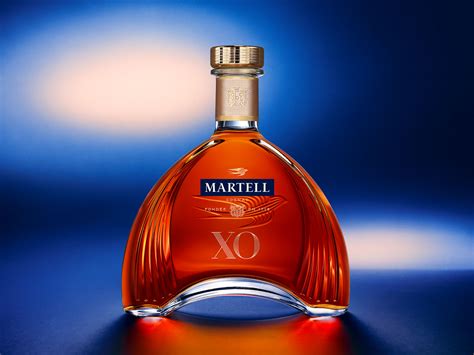 Bottiglia iconica di Cognac Martell XO