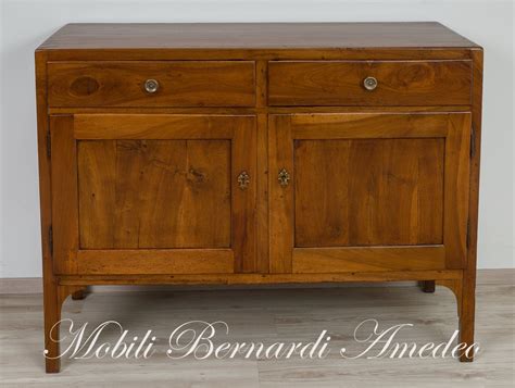 Illustrazione di antiche credenze legate al sambuco