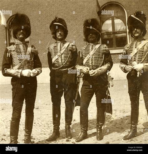 Immagine storica di un'indagine militare