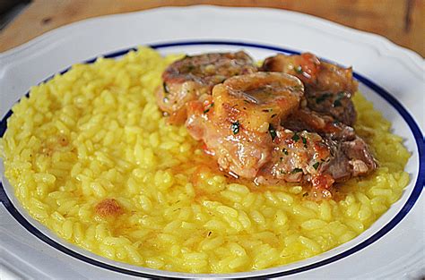 Immagine del Risotto alla Milanese con Ossobuco