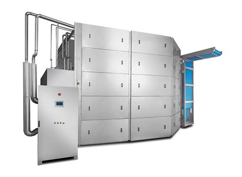 Immagine che mostra l'interno di un impianto di surgelazione industriale