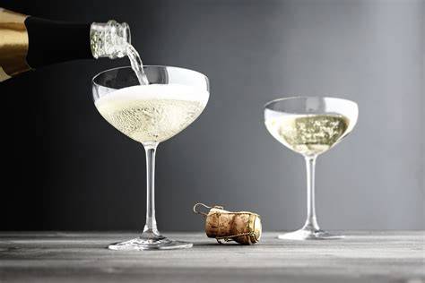 Champagne in una coppa