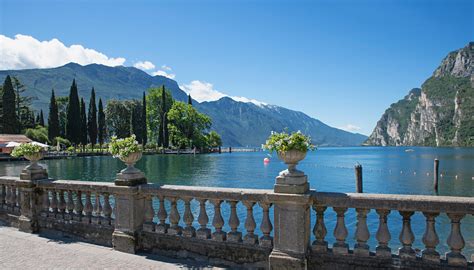 Vigneti Fraccaroli con vista sul Lago di Garda