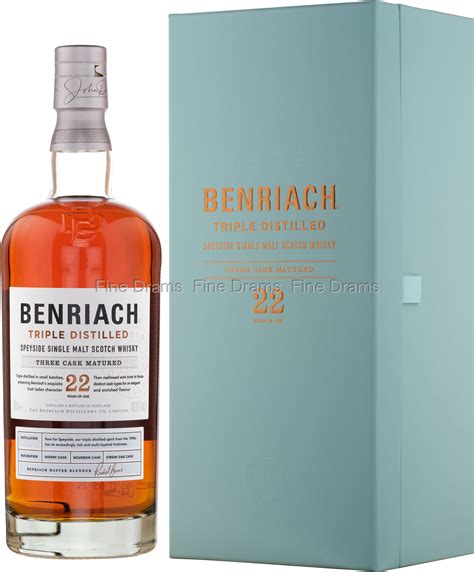 Bottiglia di BenRiach 22 Anni Dark Rum Cask Finish
