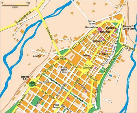 Mappa della provincia di Cuneo con evidenziati Piozzo e Lagnasco