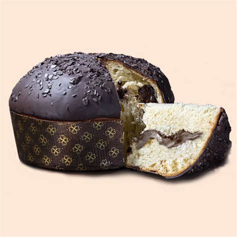 Panettone decorato con crema al limoncello e cioccolato bianco