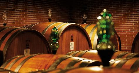 Cantina Luigi Voghera a Neive