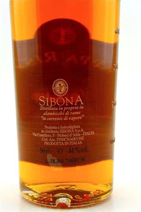 Antica distilleria di rum