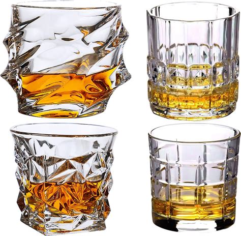 bicchieri da whisky in cristallo trasparente