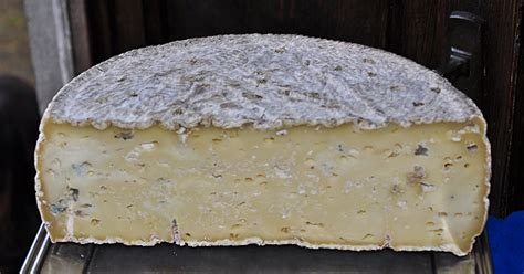 Formaggio Taleggio e Strachitunt