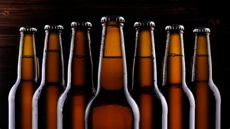 Logo del Birrificio Boon con bottiglie di birra