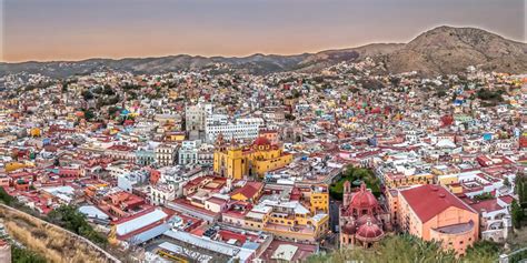 Vista panoramica di Guanajuato dai dintorni del monumento al Pipila