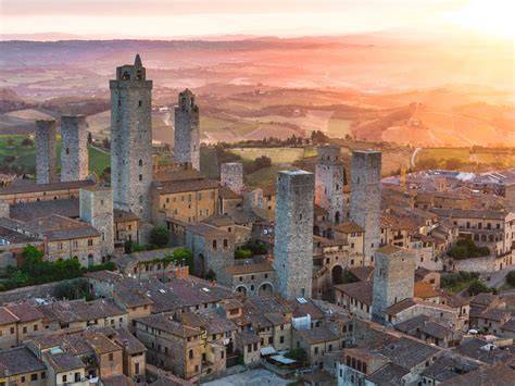 Panorama di San Gimignano con le sue torri medievali